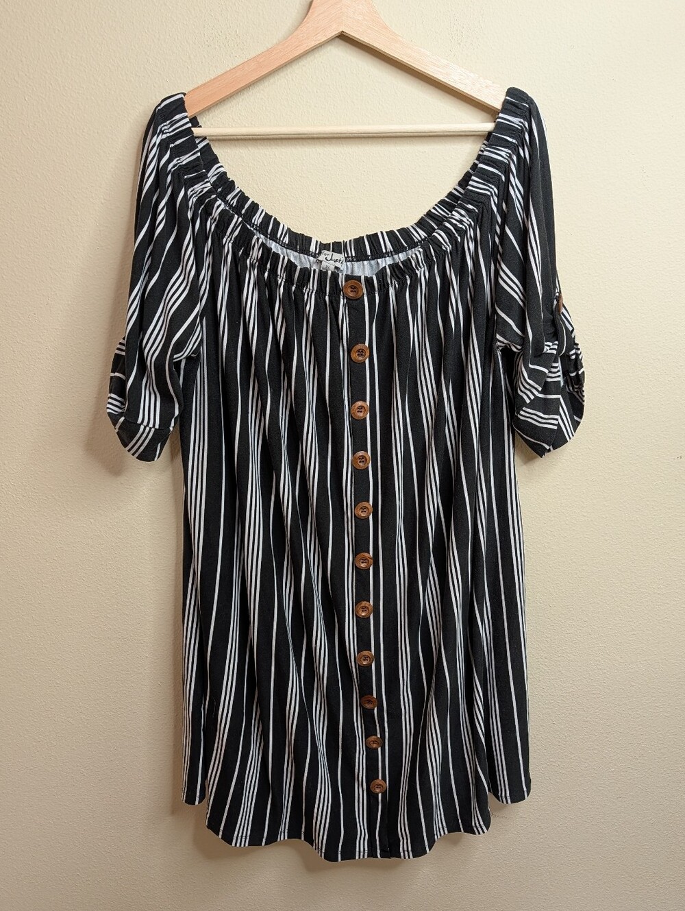 J for Justify Off-Shoulder Striped Top 3X Black & White Stripe with Wood Buttons